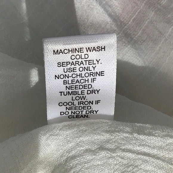 EST.1946 Women’s White Peasant Style Blouse - Picture 8 of 8